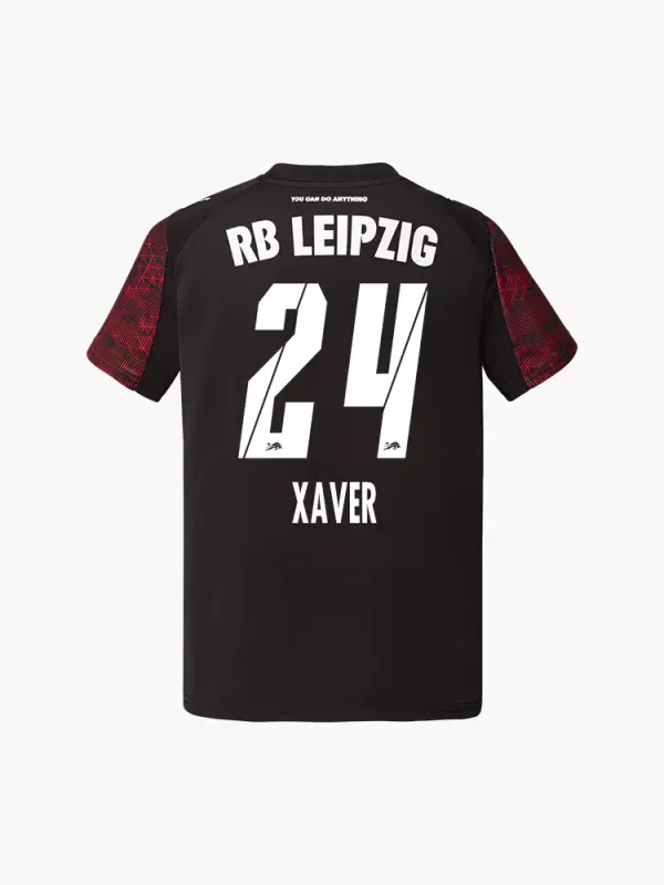 RB Leipzig FC Shop – RBL PUMA Jugend-Ausweichtrikot 25/26 – 24 – XAVER Kollektion für wahre Fans